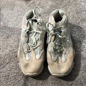 Yeezy men Tan and Gray Sneakers